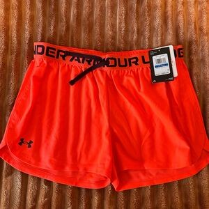 Under Armour Youth Bright Orange Athletic Shorts  da